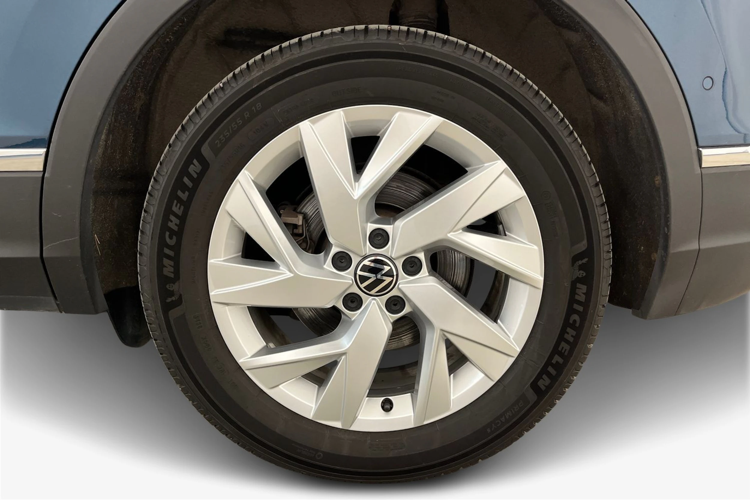 sininen Volkswagen Tiguan 2021 kuva 12.