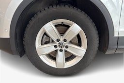 met. hopea Volkswagen Tiguan 2021 kuva 11.