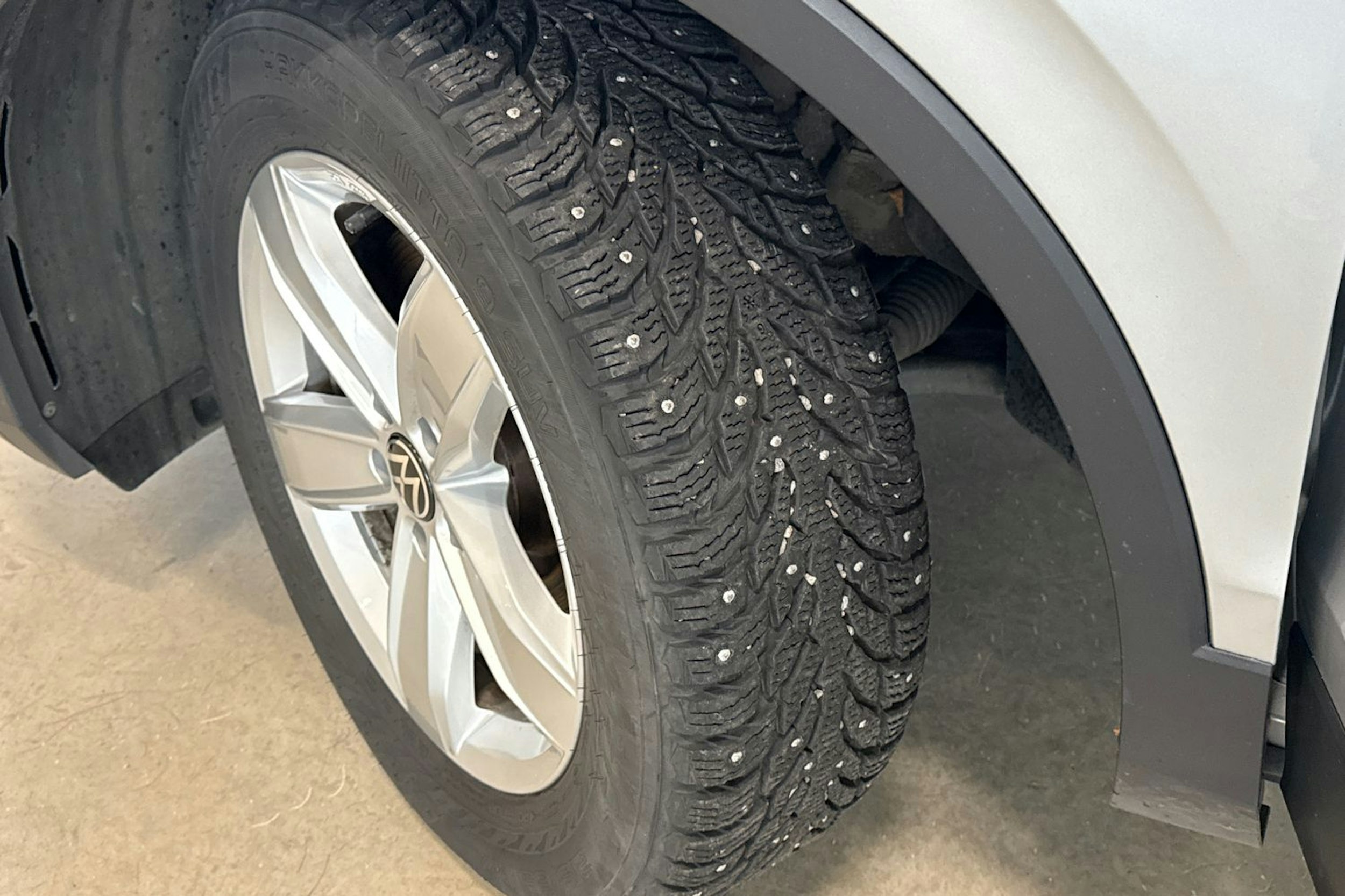 met. hopea Volkswagen Tiguan 2021 kuva 13.