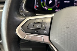 met. hopea Volkswagen Tiguan 2021 kuva 15.