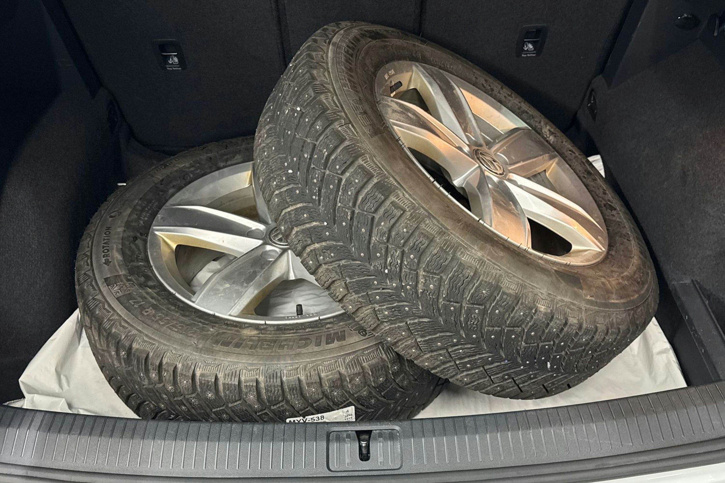 valkoinen Volkswagen Tiguan 2021 kuva 25.