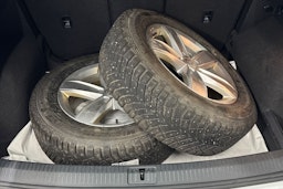 valkoinen Volkswagen Tiguan 2021 kuva 25.