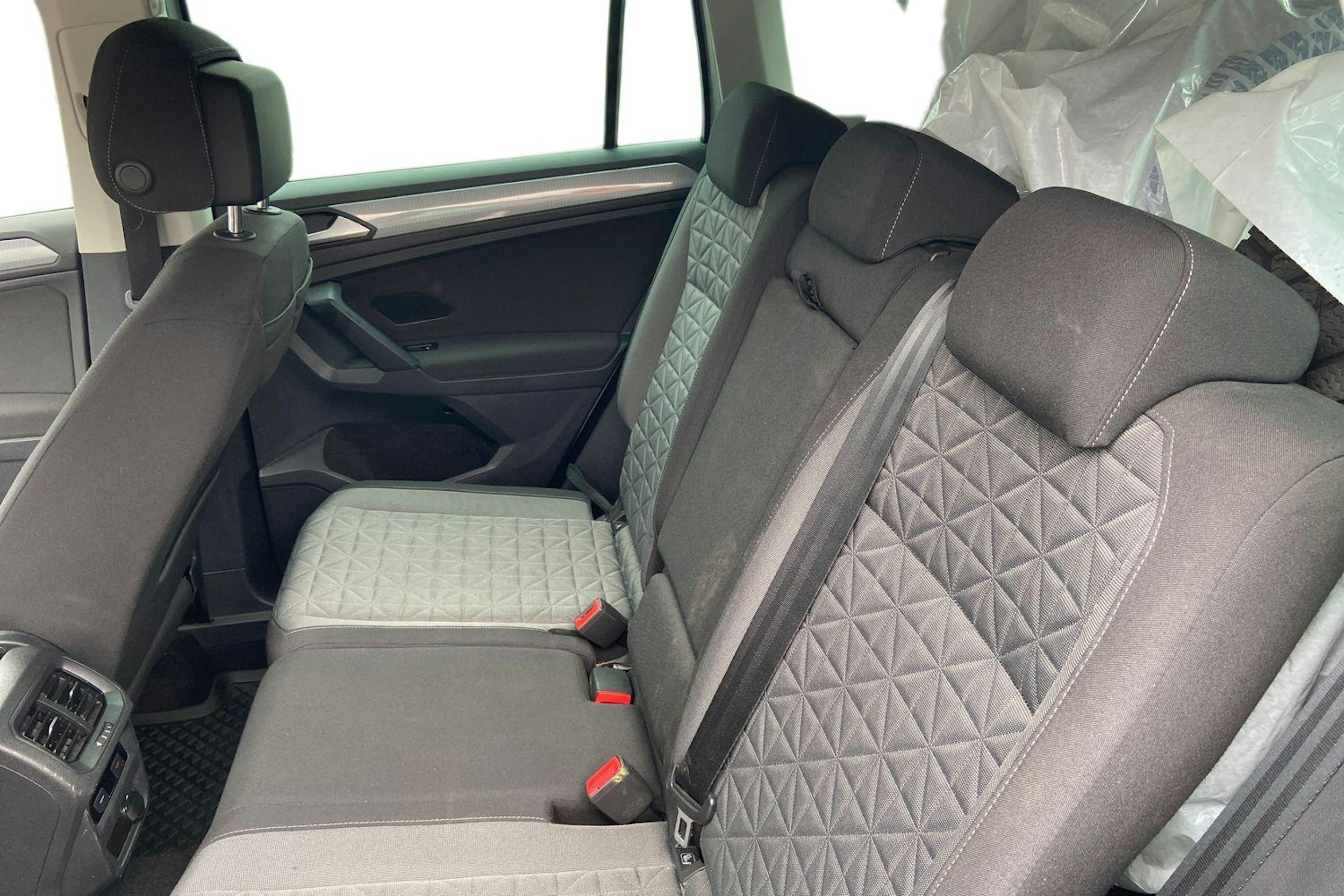 hopea Volkswagen Tiguan 2021 kuva 10.