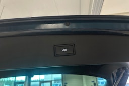 sininen Volkswagen Tiguan 2022 kuva 16.