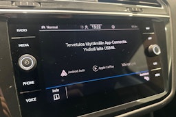 sininen Volkswagen Tiguan 2022 kuva 22.