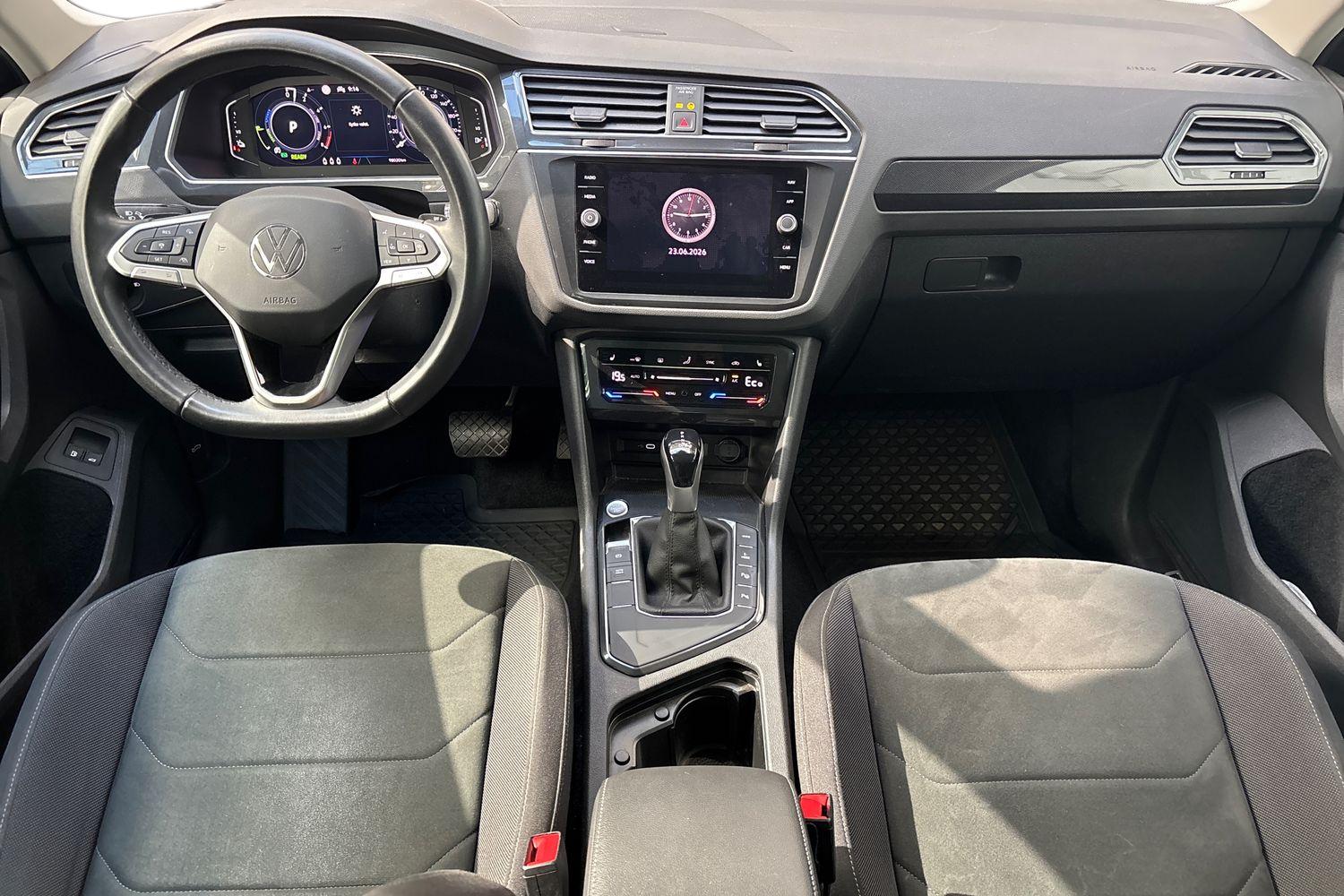Volkswagen Tiguan 2021, photo 7/25