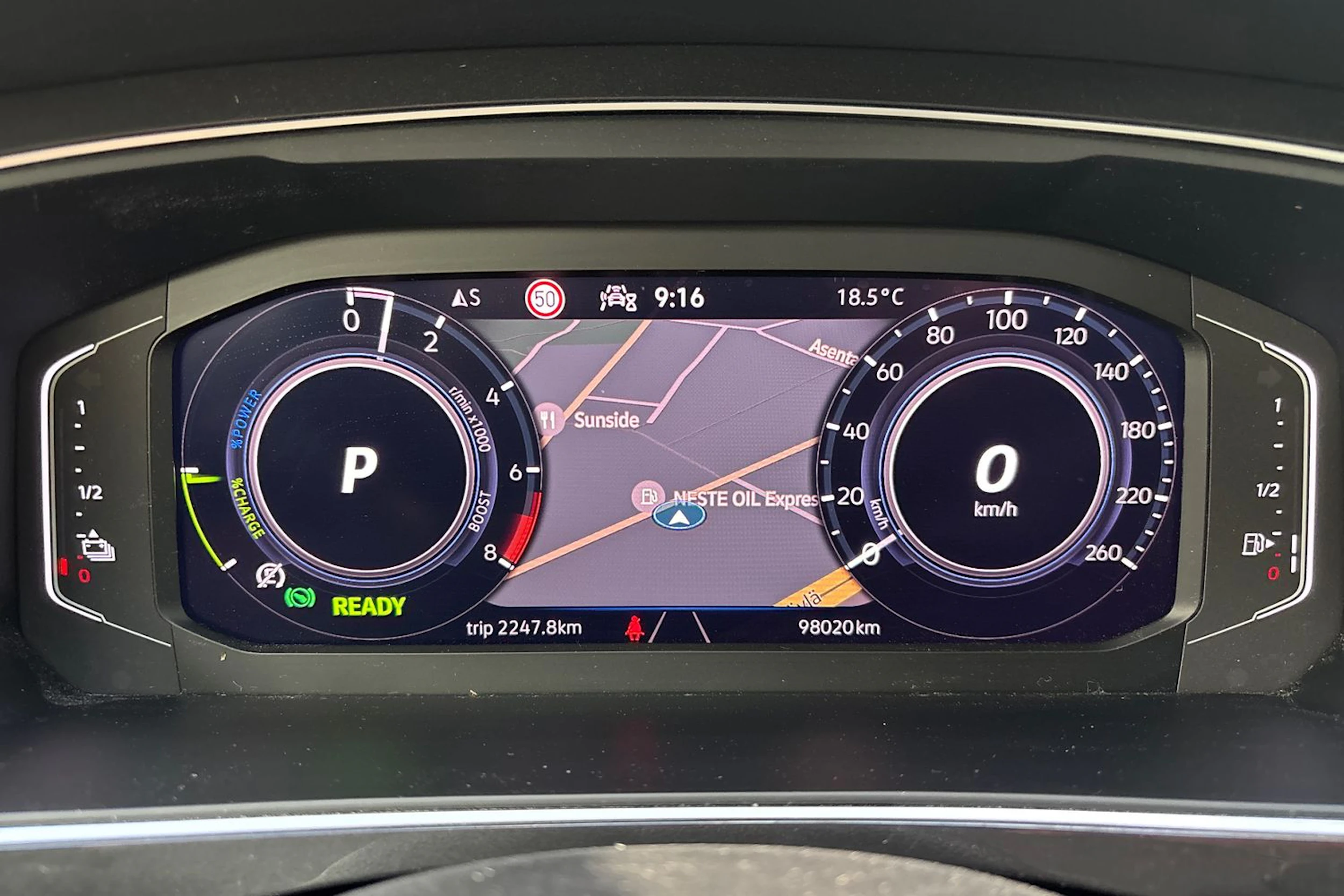 Harmaa Volkswagen Tiguan 2021 kuva 21.