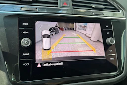 Harmaa Volkswagen Tiguan 2021 kuva 23.