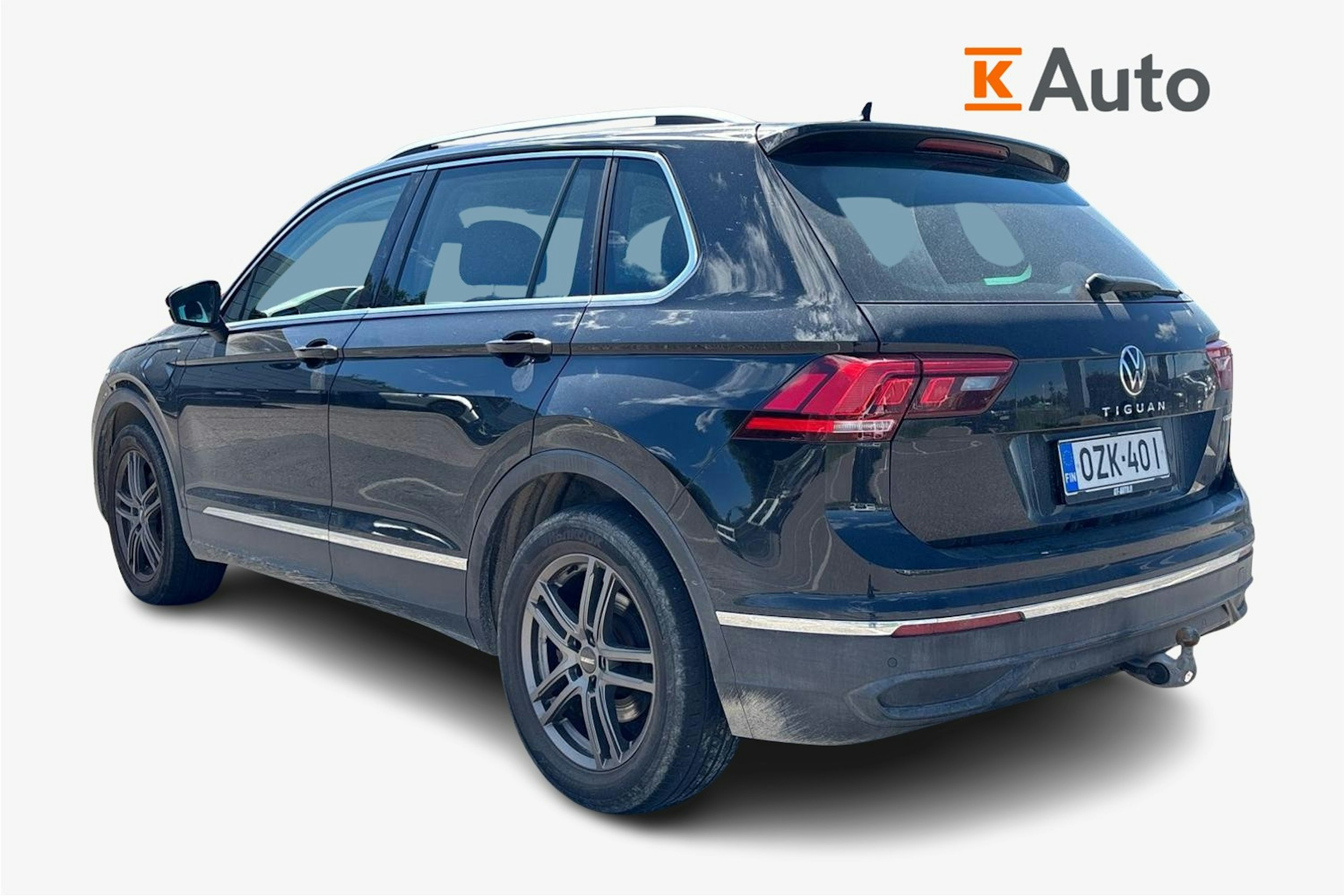 Musta Volkswagen Tiguan 2021 kuva 2.