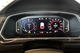 valkoinen Volkswagen Tiguan 2021 kuva 18.
