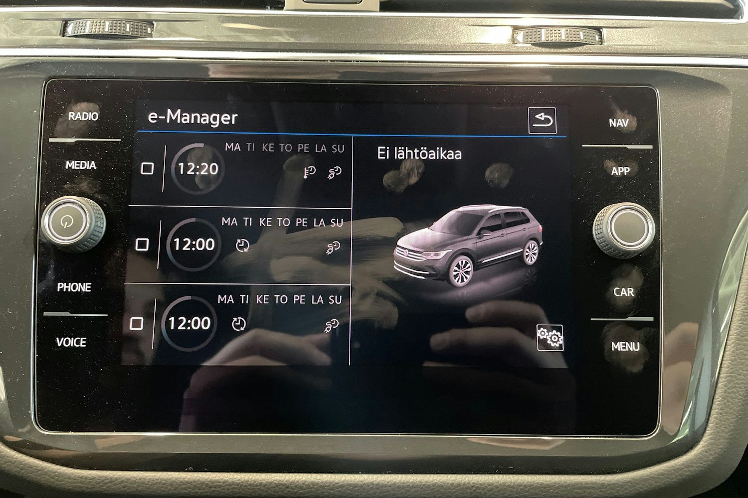 sininen Volkswagen Tiguan 2021 kuva 30.