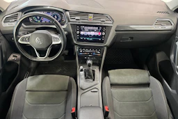 sininen Volkswagen Tiguan 2021 kuva 7.