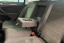 sininen Volkswagen Tiguan 2021 kuva 12.