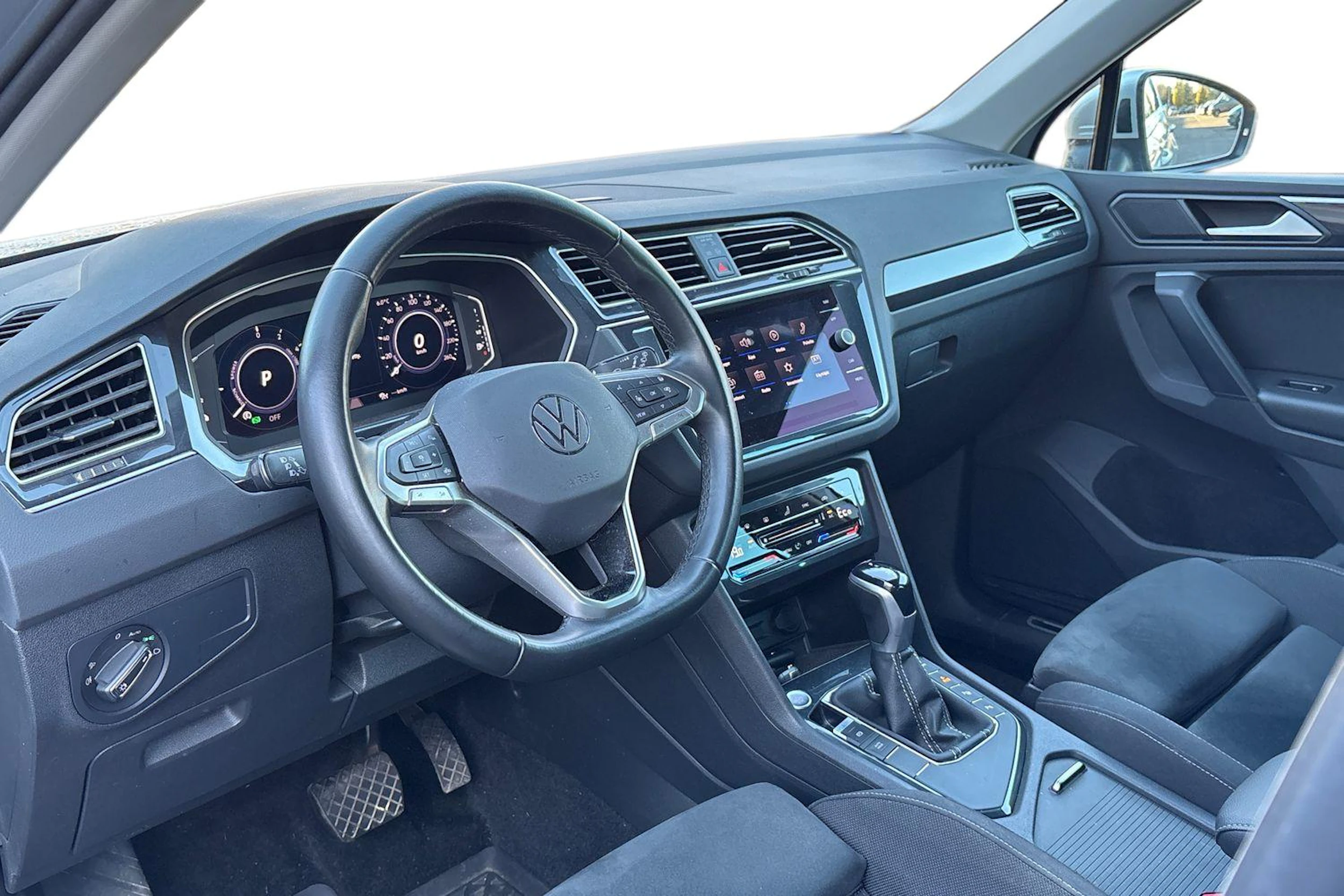 hopea Volkswagen Tiguan 2021 kuva 3.