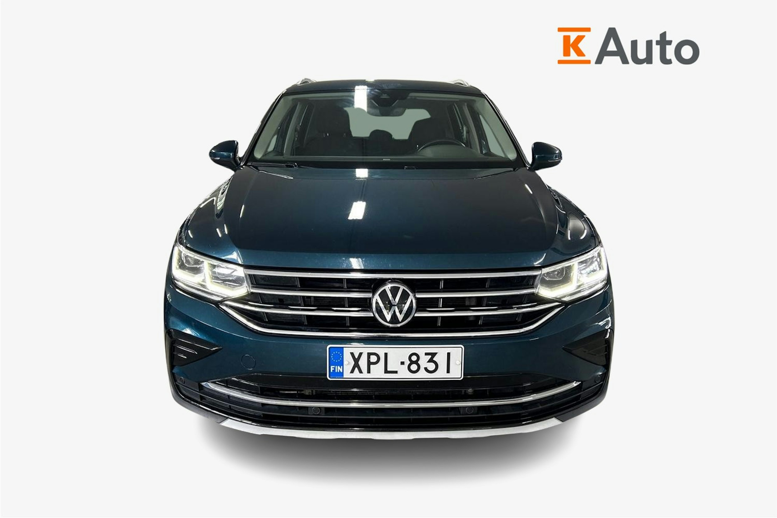 Sininen Volkswagen Tiguan 2021 kuva 5.