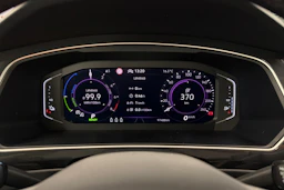 sininen Volkswagen Tiguan 2021 kuva 21.