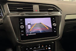sininen Volkswagen Tiguan 2021 kuva 36.