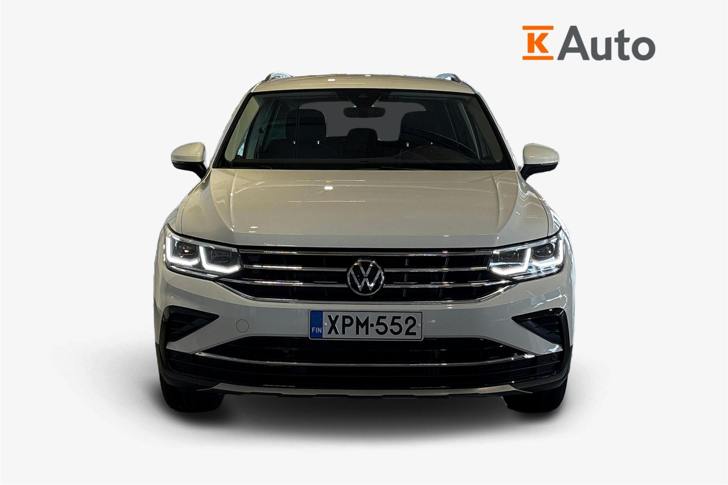 valkoinen Volkswagen Tiguan 2021 kuva 5.