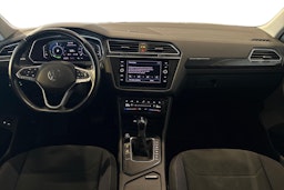 valkoinen Volkswagen Tiguan 2021 kuva 9.