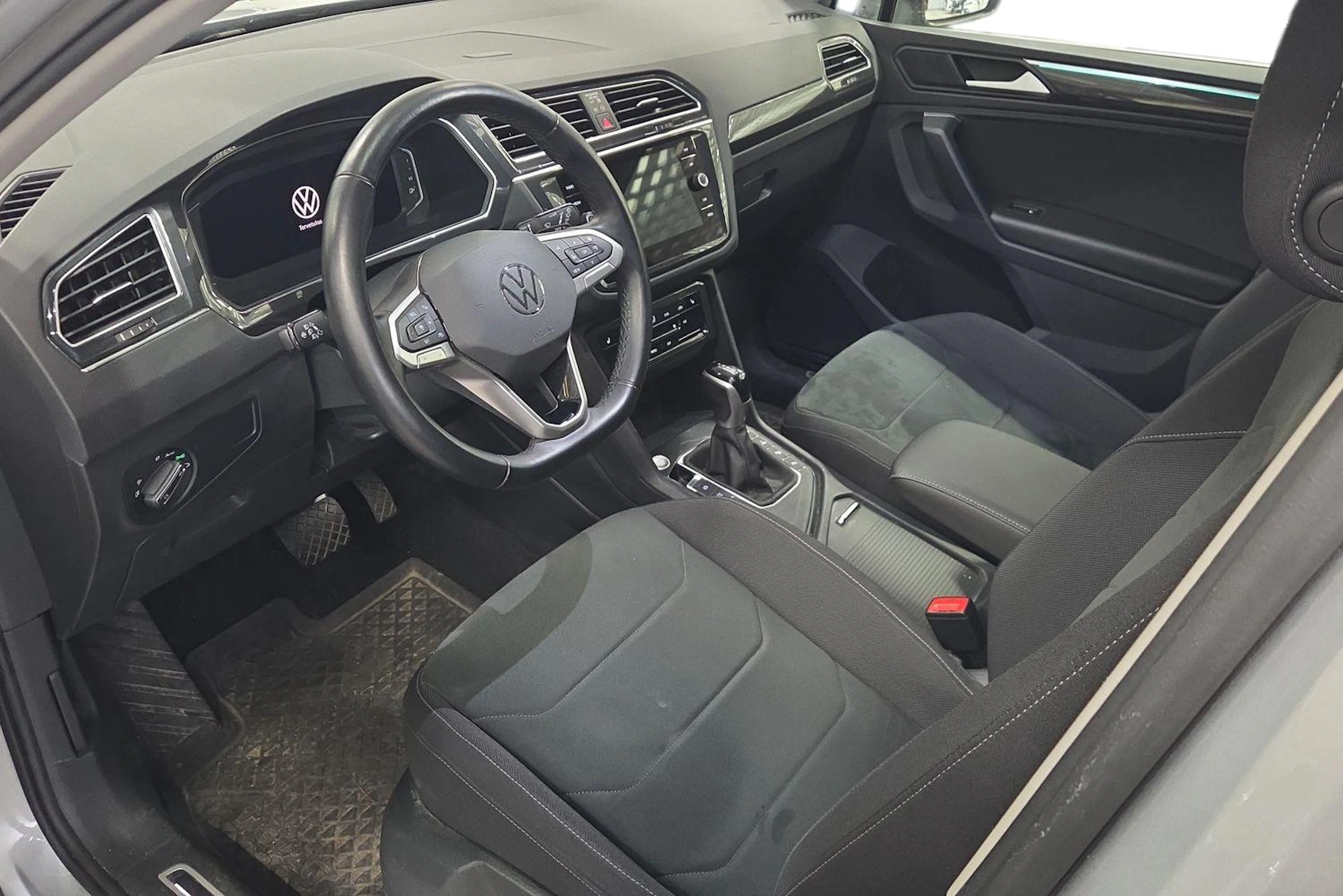 hopea Volkswagen Tiguan 2021 kuva 3.