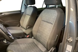harmaa Volkswagen Tiguan 2021 kuva 10.