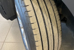 harmaa Volkswagen Tiguan 2021 kuva 13.