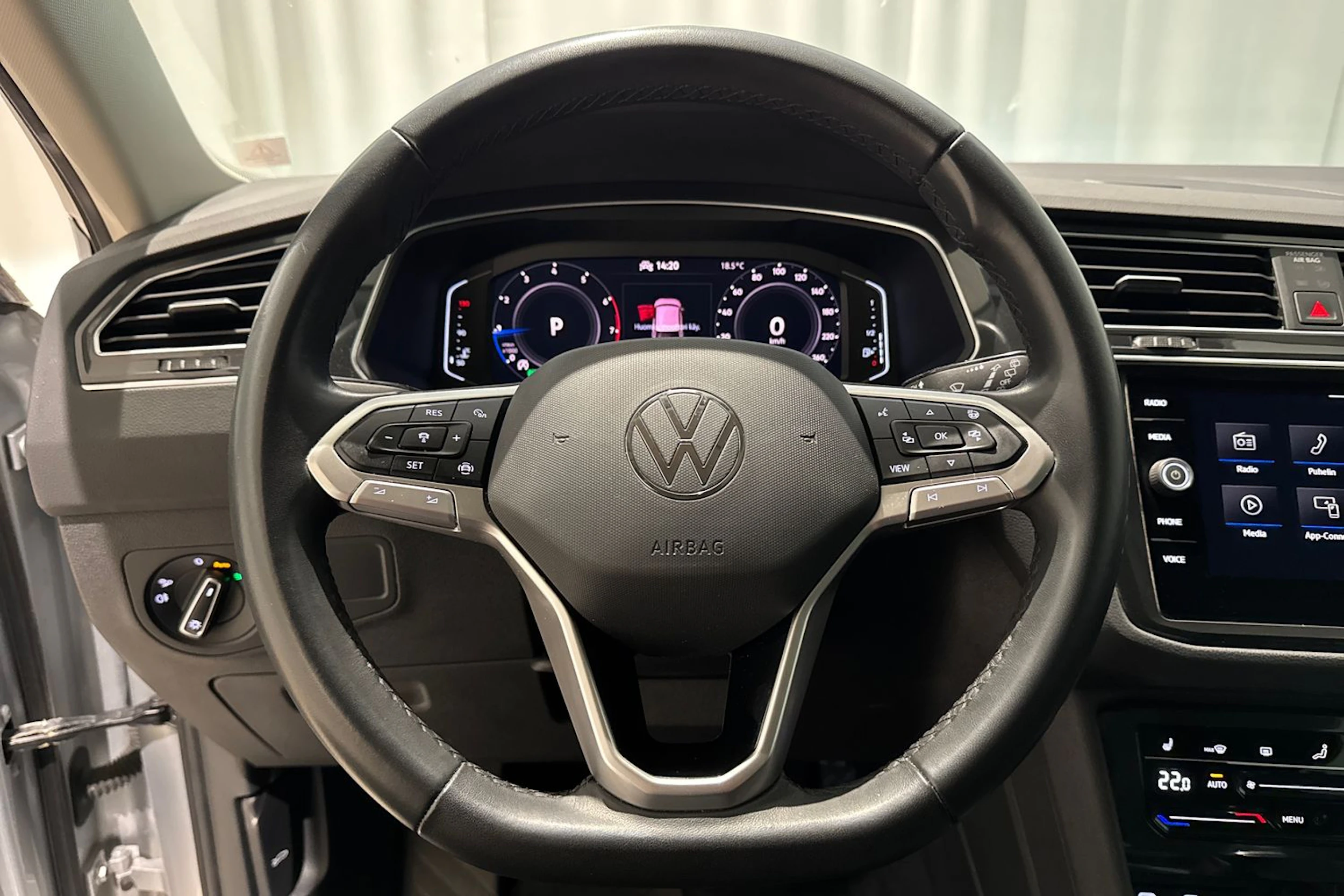 hopea Volkswagen Tiguan 2021 kuva 20.