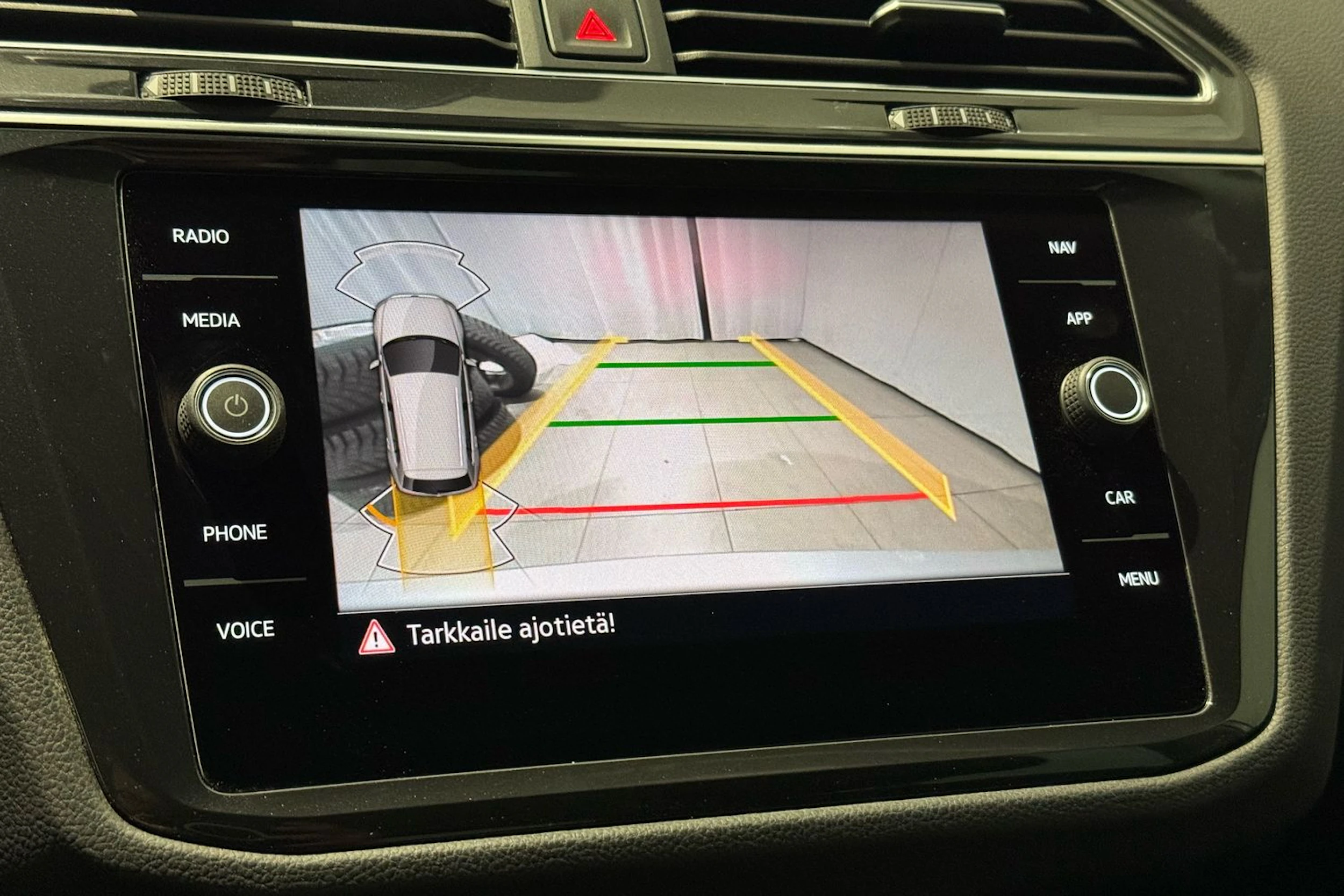 hopea Volkswagen Tiguan 2021 kuva 24.