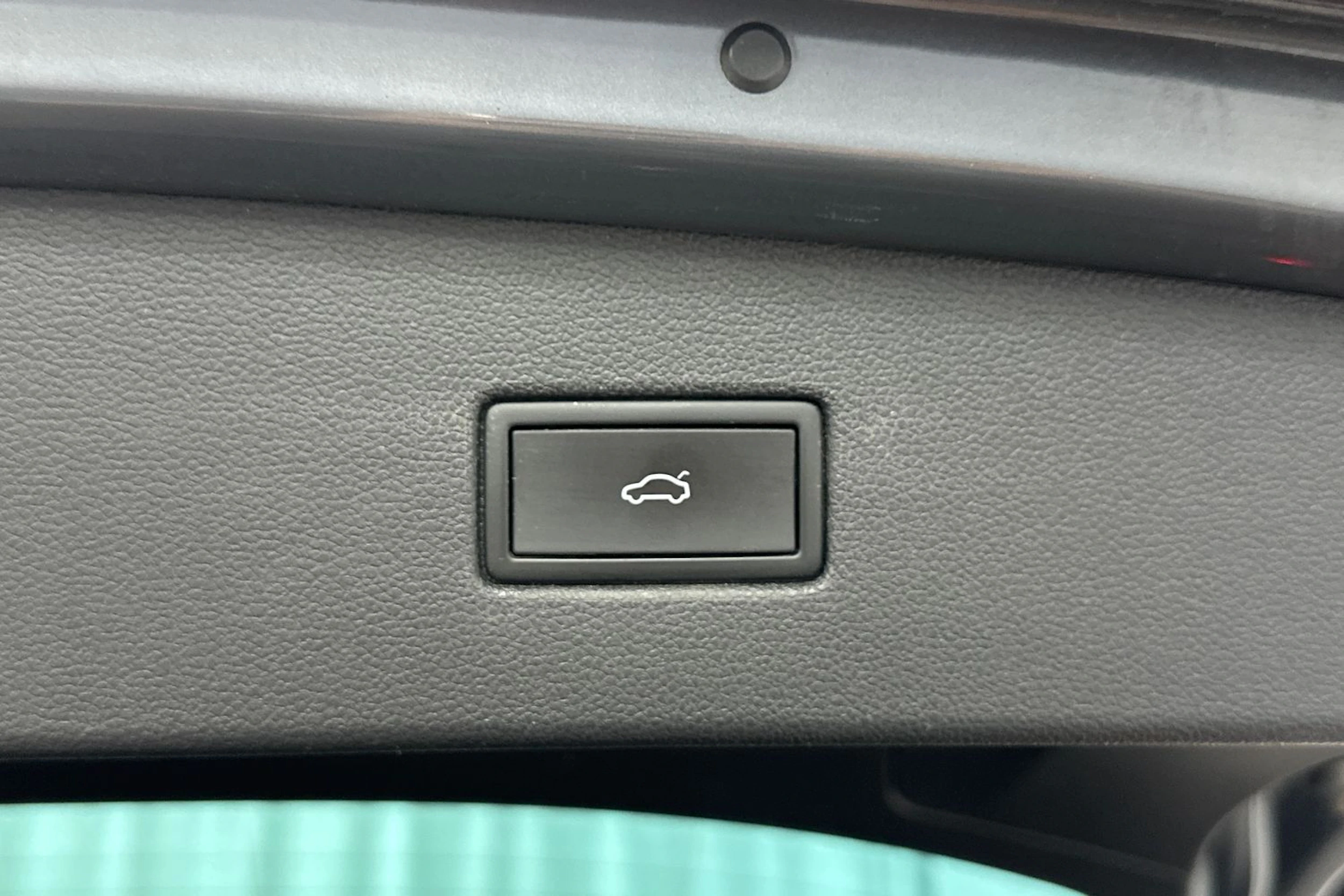 harmaa Volkswagen Tiguan 2021 kuva 14.