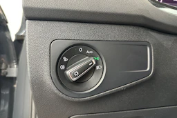 harmaa Volkswagen Tiguan 2021 kuva 17.