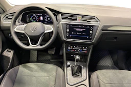 valkoinen Volkswagen Tiguan 2021 kuva 7.