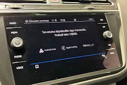 valkoinen Volkswagen Tiguan 2021 kuva 20.