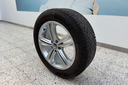 musta Volkswagen Tiguan 2021 kuva 10.