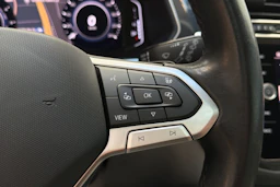 musta Volkswagen Tiguan 2021 kuva 14.