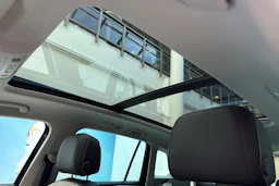 musta Volkswagen Tiguan 2021 kuva 31.