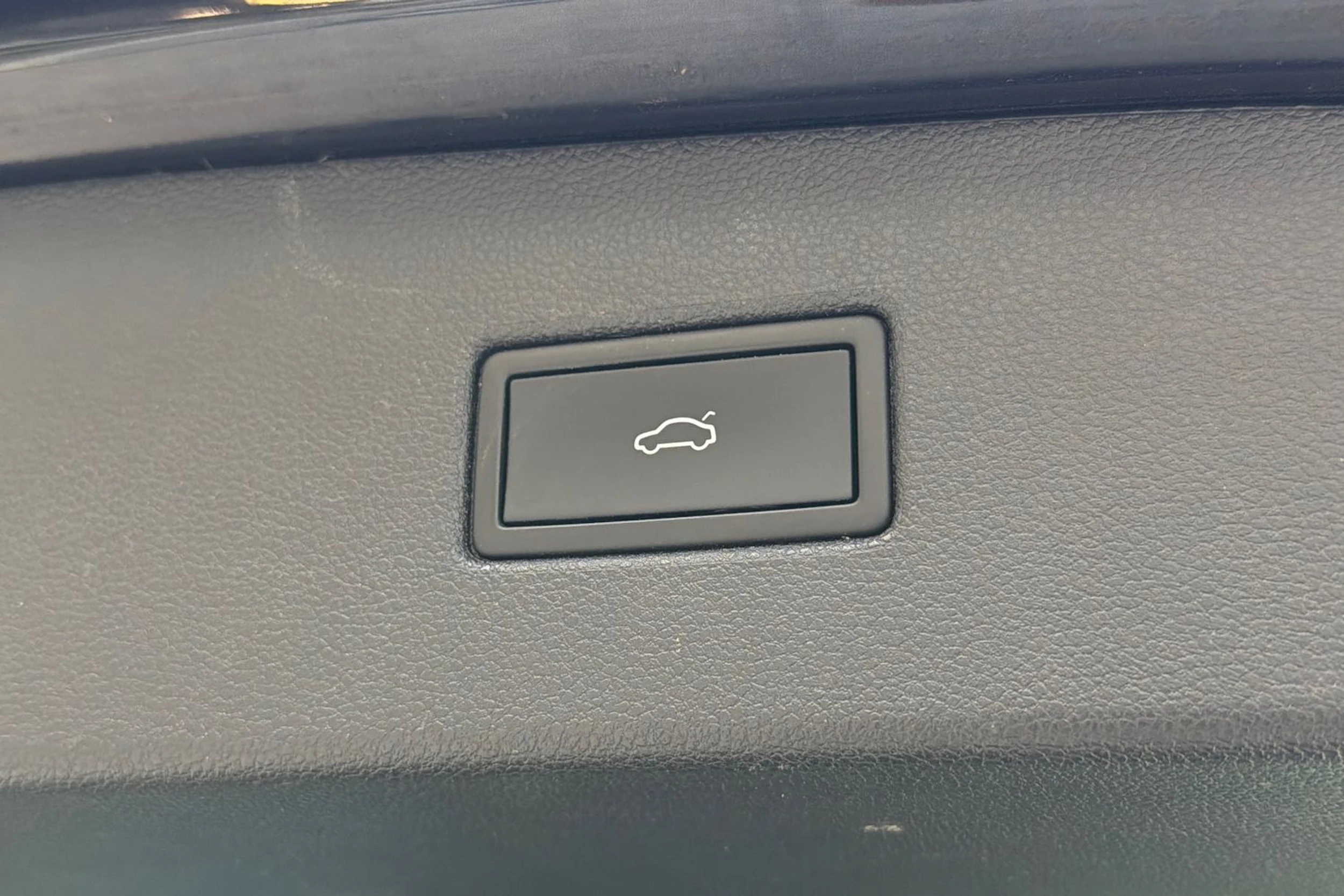 musta Volkswagen Tiguan 2021 kuva 33.