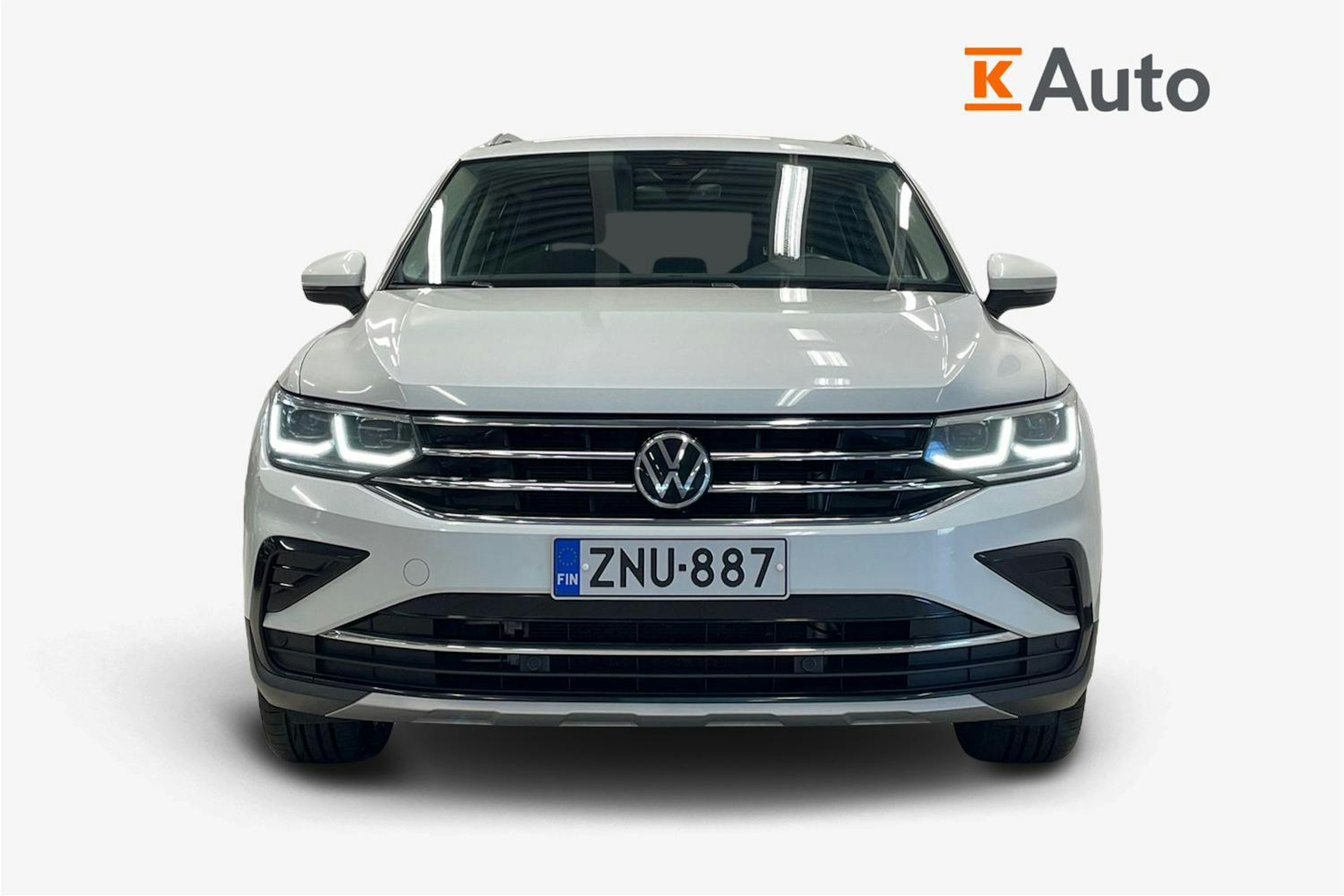 Valkoinen Volkswagen Tiguan 2021 kuva 5.