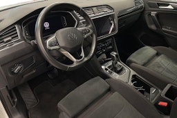 Valkoinen Volkswagen Tiguan 2021 kuva 7.