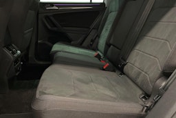 Valkoinen Volkswagen Tiguan 2021 kuva 10.