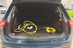 sininen Volkswagen Tiguan 2021 kuva 11.