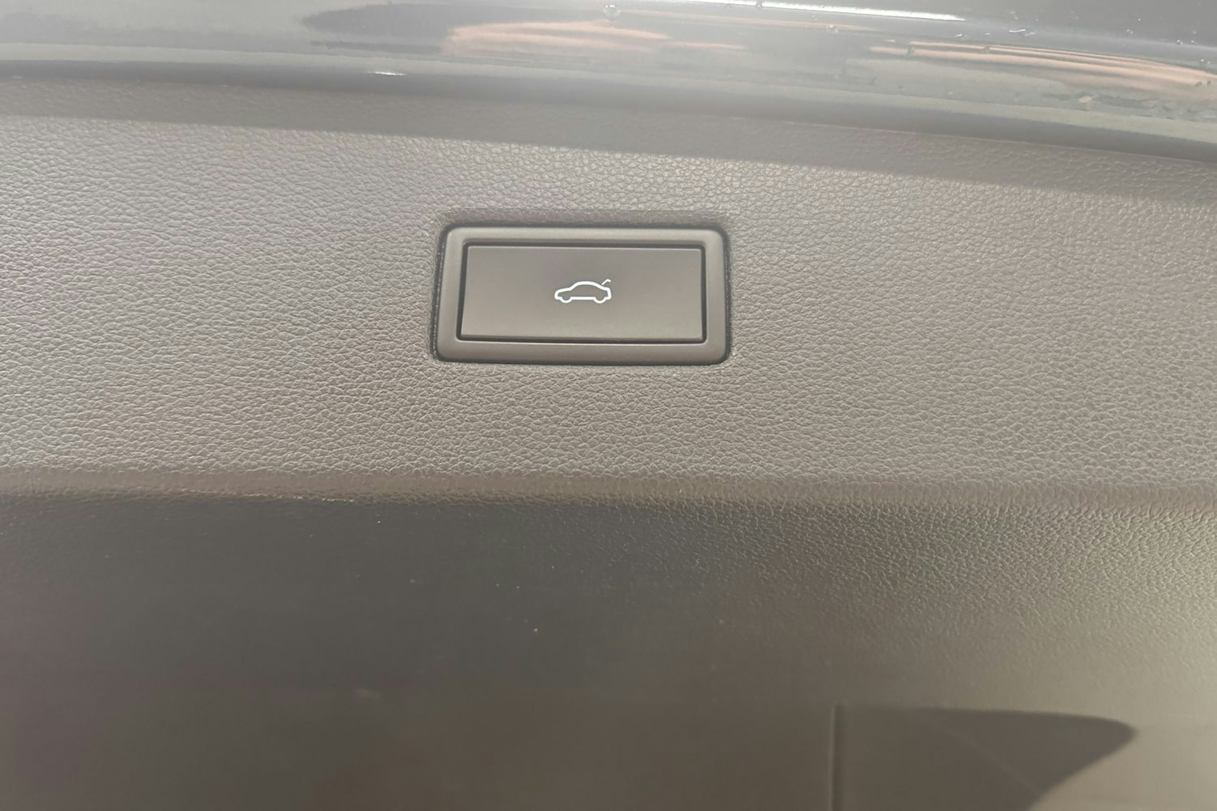 sininen Volkswagen Tiguan 2021 kuva 13.