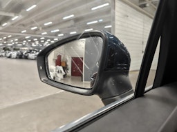 sininen Volkswagen Tiguan 2021 kuva 19.