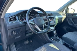 sininen Volkswagen Tiguan 2022 kuva 3.