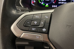 Harmaa Volkswagen Tiguan 2022 kuva 16.