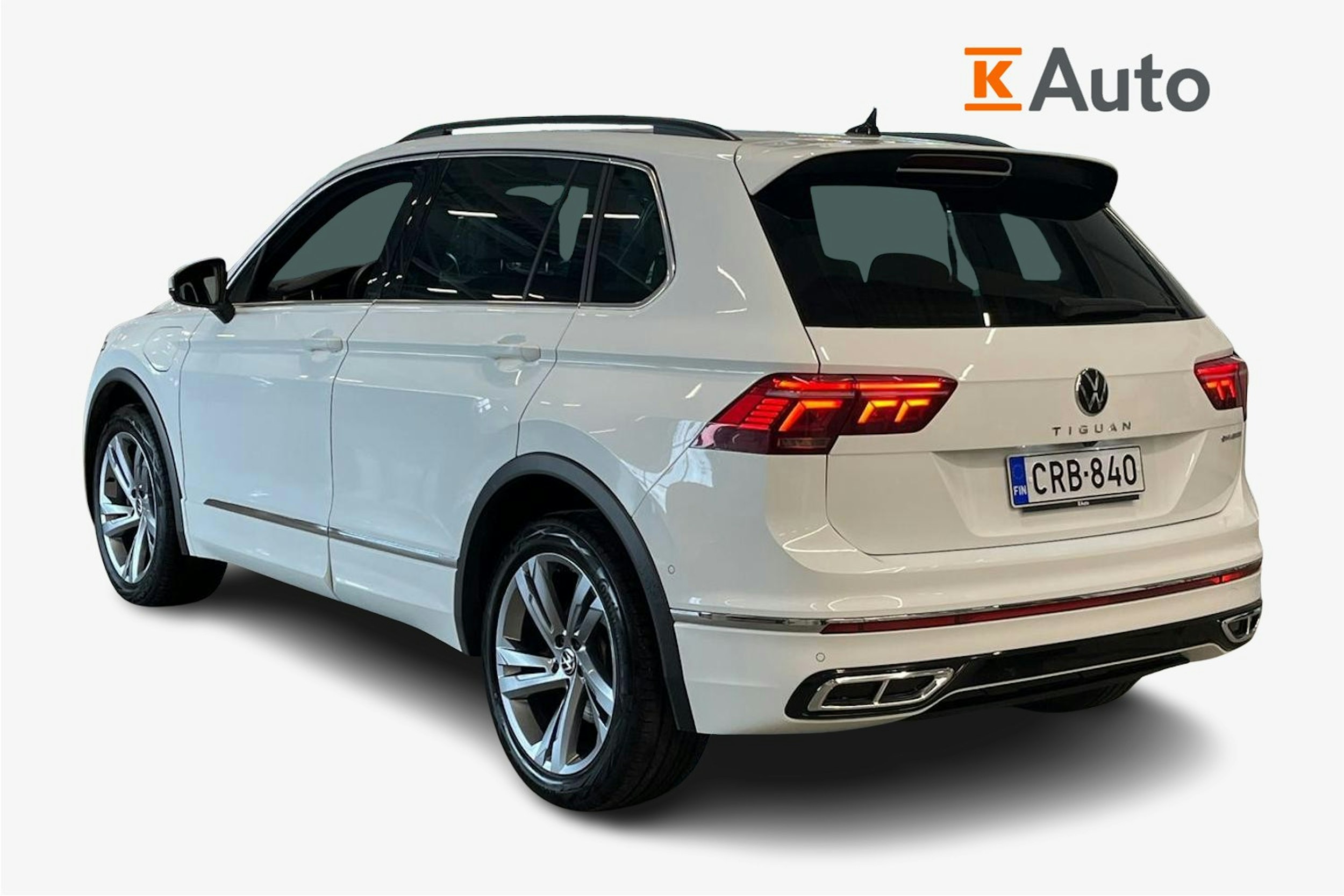 valkoinen Volkswagen Tiguan 2022 kuva 2.