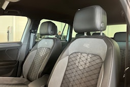 valkoinen Volkswagen Tiguan 2022 kuva 15.