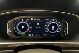 valkoinen Volkswagen Tiguan 2022 kuva 19.