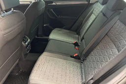 Harmaa Volkswagen Tiguan 2022 kuva 8.
