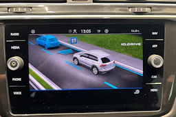 Harmaa Volkswagen Tiguan 2022 kuva 15.