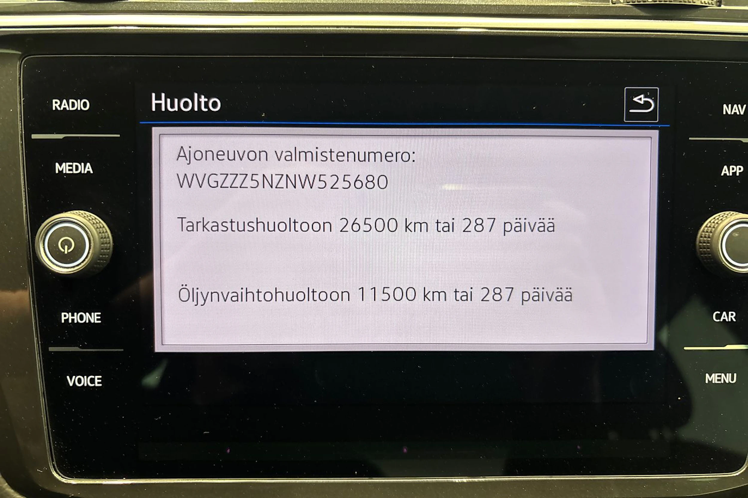 Harmaa Volkswagen Tiguan 2022 kuva 16.